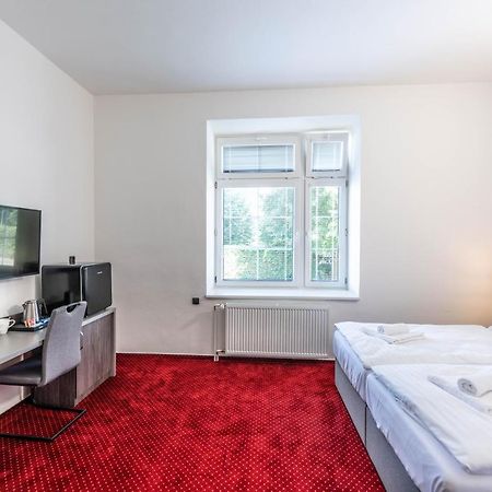 Moravská Třebová Hotel Orka מראה חיצוני תמונה