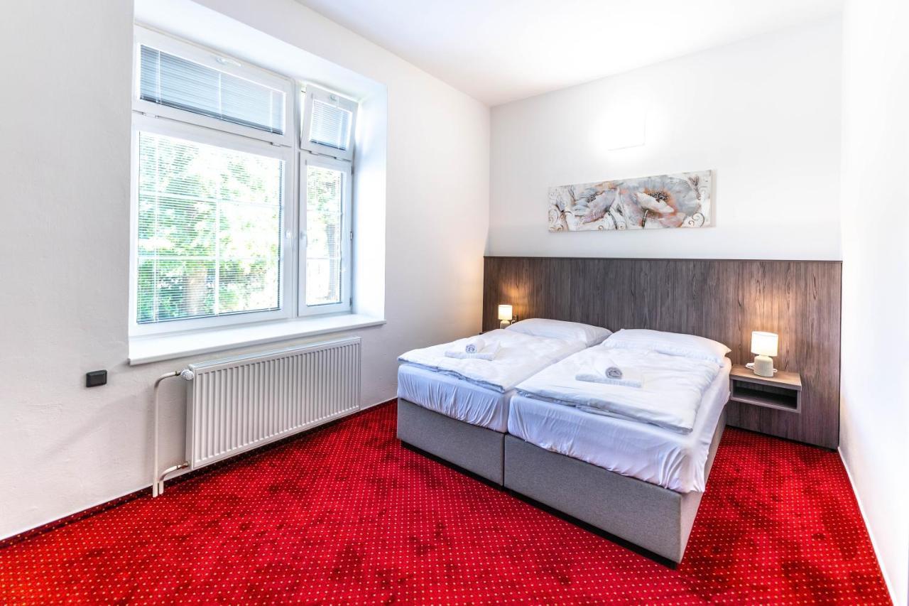 Moravská Třebová Hotel Orka מראה חיצוני תמונה