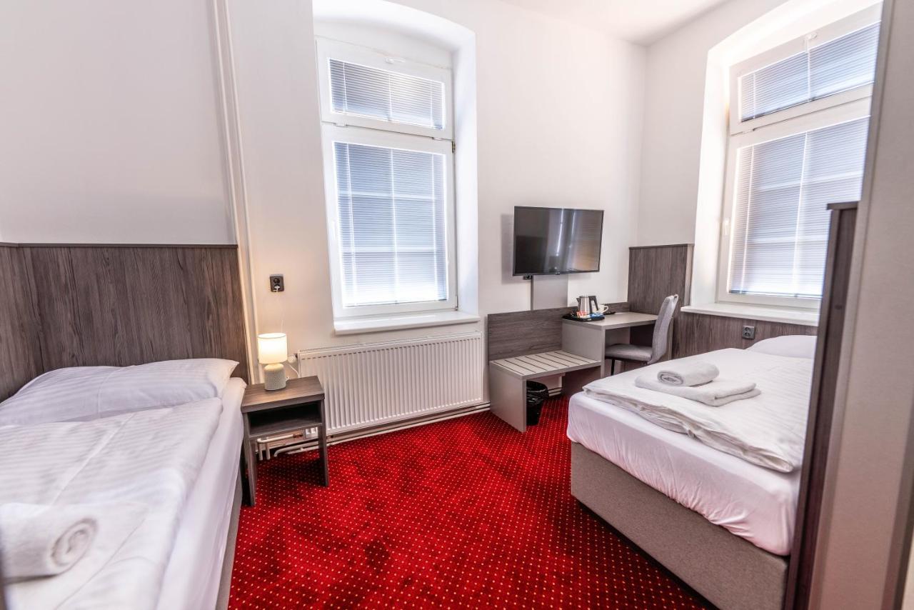 Moravská Třebová Hotel Orka מראה חיצוני תמונה